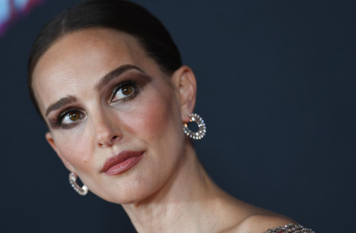 Natalie Portman stars in "Lady in the Lake."